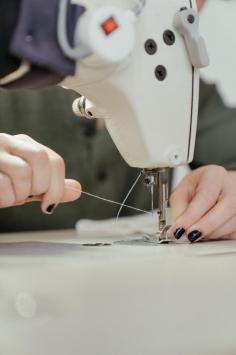Our mini sewing machine is equipped with a large extension table, which makes sewing more smooth as well as stabilizes the machine. Its special design of cuff places makes it easier to suture sleeves and legs. 