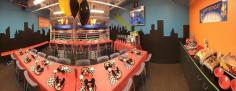 Sky Zone offers kids birthday party packages in Ventura. Any package can also be customized to meet your specific needs. We take care of the details so you can enjoy your event. Get in touch with Sky Zone in Ventura today to plan your Best Party Ever!