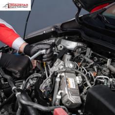 Get in touch with us for the most reliable services of Mobile Truck Repair in Canada. We offer major engines repairs, radiator repair, clutch repair, heating and cooling services, electrical repairs and heavy duty services. We are a full service Truck and Trailer repair shop having 24/7 roadside service. To know more, visit our website.