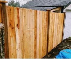 Contractors only provides high-quality cedar fences made of cedar posts and cedar material that will outlast any pressure-treated product. Our professionals ensure that every fence is created with the greatest and most long-lasting materials and that you can be happy to leave behind for you to enjoy for many years. We also feel that communication is the most critical facet of a successful client-contractor partnership. To ensure complete customer pleasure, we wish to be as transparent as possible, with a clear contract and clear expectations. We are licensed and insured, and we offer a two-year warranty to give you trust in our organization and our products.