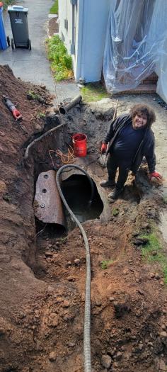 If you are living in Englewood, NJ and want to remove an underground oil tank, then you should contact Simple Tank Services, an employee-owned residential oil tank removal company in New Jersey. Our staff are fully trained and competent at removing various types of underground storage tanks of all sizes. To learn more visit our website today. 