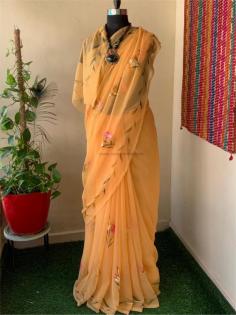 A wide range of chiffon saree and georgette saree online is available at Ranisa which includes Madhubani painting sarees, Rangkala sarees, Rose georgette sarees, etc. 