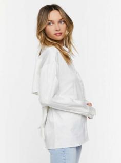 Women's Shirts Online | Buy Latest Styles & Trends At Forever 21 UAE

Buy the latest women's shirts online in the UAE from Forever 21. Shop from a wide range of styles and trends from shirts collection and find the perfect shirt for any occasion. 