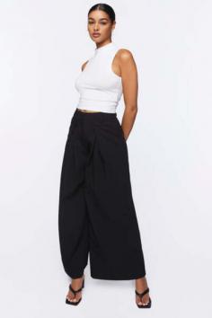 Women's Wide Leg Pants Online | Buy Latest Styles & Trends At Forever 21 UAE

Buy the latest women's wide leg pants online in the UAE from Forever 21. Shop from a wide range of styles and trends from pants collection and find the perfect wide leg pant for any occasion.  