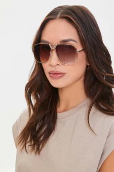 Shop Women's Sunglasses | Fashionable Sunglasses for Every Outfit At Forever 21

Add a touch of sophistication to your outfit with Forever 21's range of fashionable women's Sunglasses. Shop our selection of stylish Sunglasses to find the perfect accessory for any look.  