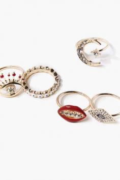 Shop Women's Rings | Fashionable Rings for Every Outfit At Forever 21

Add a touch of sophistication to your outfit with Forever 21's range of fashionable women's Rings. Shop our selection of stylish Rings to find the perfect accessory for any look. 