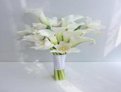 Seeking tulips bridal bouquet? Click on Whitedewflower.com. We have a wide selection of tulips bouquets for you to choose from. We give satisfaction service to our customers. To learn more about us, visit our site.

https://whitedewflower.com/collections/bridal-flower