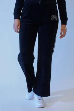 Women's Sweatpants Online | Buy Latest Styles & Trends At Forever 21 UAE

Buy the latest women's sweatpants online in the UAE from Forever 21. Shop from a wide range of styles and trends from pants collection and find the perfect sweatpant for any occasion. 