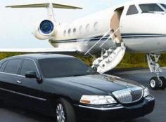 We offer reliable and comfortable the best town car service in Tahoe. We are committed to providing the best affordable private car service in Tahoe.
