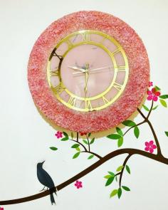 Buy now for the best resin wall clocks from Inluvwithresin. We offer stunning designs that redefine timekeeping. Elevate your decor with our exquisite craftsmanship and vibrant colors. #ResinClocks #TimelessElegance
