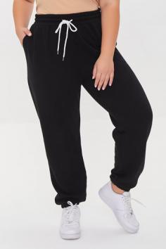 Women's Plus Size Joggers Online | Shop Latest Styles & Trends At Forever 21 UAE

Shop Forever 21's online store in the UAE for the newest plus size women's joggers. Find the ideal jogger for any occasion by choosing from a variety of styles and trends in our collection of joggers. 