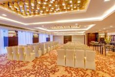 Best Banquet Halls in Pune

At The HHI, Pune, we organize the most perfect ambiance for any sort of corporate conferences or social gathering. Successful and inspiring large meetings, conferences, consortiums, Exhibitions and Social gatherings, take shape in the most desirable manner with our Banquet hall facilities.

See more: https://www.hhipune.com/banquet-hall/