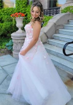 Dressy Fashion Blogs – prom & wedding & relationships