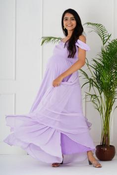 Maternity Gowns & Dresses For Photoshoot | Baby Shower Gowns in India – Plum and Peaches