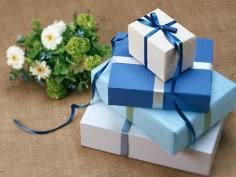 We are a 10 years old E-Commerce company in India delivering all types of Gifts, Flowers, Cakes, Personalized Gifts, Hampers and Gifts Basket in India through our website.