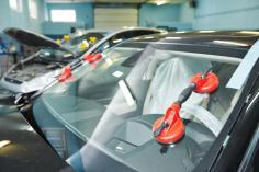 CPR Auto Glass repair shop Murrieta provides mobile windshield rock chip repair, mobile windshield replacement, auto glass installation, auto door window repair. For more details just go to our resource: https://www.cprautoglassrepair.com
