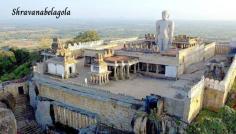 Shravanabelagola is an ancient Jain pilgrimage site in Karnataka, India. Home to the iconic Bahubali statue, symbolizing selflessness and spiritual ascent. Making it a must-visit destination.