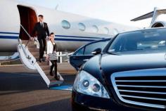 Walls Luxury Transportation offers limousine and car services in Las Vegas. We offer affordable, competitive rates on airport car service in Las Vegas.
