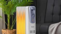 Find greater winter comfort with our guide to energy-efficient heating. Optimize your home for warmth without the high costs or environmental impact. Visit Now -: https://www.heatcoolappliance.com/blog/winter-comfort-with-lower-bills-your-guide-to-energy-efficient-home-heating
