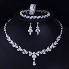 Shop for Best Bridal Jewelry at Ramajewelers.com offers a wide array of best cheap jewelry at low prices in Lyndhurst NJ.
