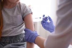 Easily access Intrigue Health’s travel clinic services if you are in Medway, Kent, and Bexley to get chickenpox vaccination. Book an online appointment now.