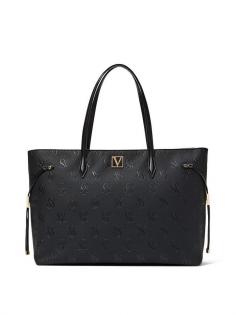 Buy The Victoria Carryall Tote Black at ₹9,499/- from Victoria's Secret India
Avail at great deals and discount on purchase of tote bag for women online in India.
