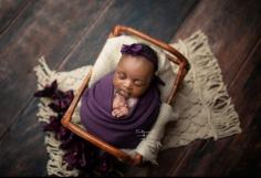 Heartwarming Newborn Baby Photoshoot in the Woodlands