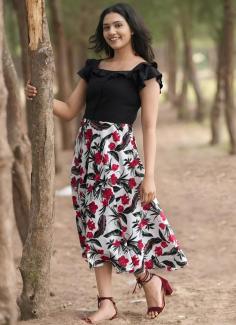 Buy Printed Party Wear Western Outfits/Dresses For Women – Shinisha - Buy Printed Party Wear Western Dress For Women online at the best price. Explore the range of trendy & latest Western Dresses/Outfits for Ladies at Shinisha.
https://shinisha.in/collections/womens-western-dress