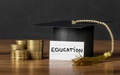 Education Loan For Studying Abroad
Our overseas education loans help you materialize your dreams of studying in the best universities across the world.
