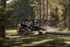 Jacksonville Land Clearing offers Forestry Mulching in Jacksonville, Florida efficient and eco-friendly land clearing solutions. Our expert team uses advanced mulching equipment to clear brush, undergrowth, and small trees, promoting healthy soil and a pristine landscape. Visit us today.