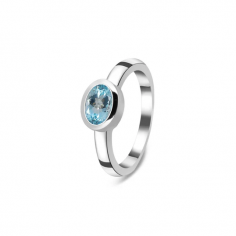 The Dainty Blue Topaz Ring is an exquisite jewelry piece that elevates any look with its captivating charm. The shimmering blue shade of the topaz represents calm and tranquility, making it an ideal accessory for adding a pop of color to any outfit. Delicately encased in a dainty setting, this ring effortlessly combines everlasting appeal with modern charm, giving you a sense of relaxation and ease.