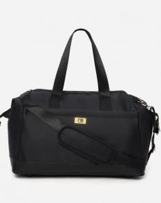 Buy Weekender Diaper Bag Black For Babies: Buy weekender diaper bag black for new born online at discounted prices at Mothercare India. Explore best range of weekender diaper bag black for baby online at the website 