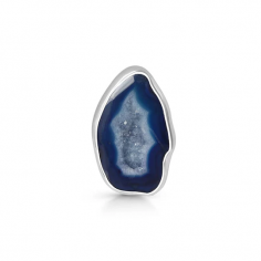 What Makes Blue Agate Jewelry So Special?



Take a deep plunge into the soothing energies of Sagacia Blue Agate Jewelry. These beautiful and exquisite pieces of blue agate jewelry are crafted from pure 925 sterling silver and they are plated with rhodium in order to keep their shine intact. Showering the calming energies of the ocean and the sea, the natural blue agate gemstone acts as a beacon for serene vibes, encouraging mental clarity and inner peace. This jewelry is perfect for anybody who seeks harmony and balance in life. Elevate your look every day with these timeless beautiful pieces by Sagacia and allow these jewelry pieces to soothe your spirit soul.