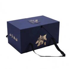 Wealthy gift box series-noble blue Blue Box Christmas Gift
https://www.paper-giftbox.com/news/industry-news/a-celebration-of-individuality-the-blue-box-christmas-gift.html
"Wealthy Gift Box Series - Noble Blue" to be the name of a product or gift series, used for marketing or sales purposes. Typically, such gift box series would include a range of high-end and exquisite items intended to attract affluent customers or serve as luxury gifts.