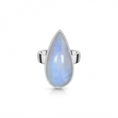 Statement Moonstone Ring: Enhancing Elegance with Ethereal Beauty



Explore the delightful allure of Sagacia's Statement Moonstone Rings. These exquisite jewelry pieces tend to feature 100% genuine and authentic moonstone gemstones, which are set in pure 925 sterling silver. These moonstones that are filled with the lunar energies of the moon radiate with a soft, divine glow. Moonstone, which is also known as the stone of new beginnings, is well known in the spiritual community for enhancing the emotional balance and intuitive powers of the individual who uses them. Handmade with immense diligence and care, the Sagacia Statement Moonstone Rings are designed to create a bold statement, and they capture the audience's attention with their luminous beauty. These rings are perfect for all sorts of occasions and they will definitely add a touch of magic to the outfit you are wearing. So, purchase Sagacia's Statement Moonstone Rings which will help you and guide you with life's transitions.