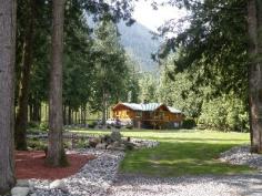 Experience the tranquility of Chilliwack with a stay in a riverside cabin. These rentals offer peaceful surroundings, scenic river views, and access to activities like fishing and kayaking, perfect for nature enthusiasts.

