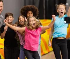 Planning a birthday party in Alhambra? Let Sky Zone Alhambra take it to new heights! Check out our party options and reserve your date today!