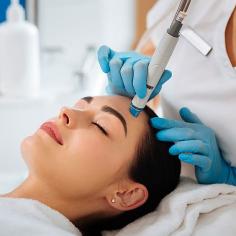 Microneedling treatment improves texture, reduces scars, and achieves youthful radiance. Get perfectly shaped eyebrows with micro bleeding in Long Island City.
