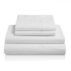 Experience the difference of superior quality with the Graziano Hem Stitch Egyptian Cotton Bedding Set. Crafted from long, smooth, and durable cotton fibres, this 600-thread count collection offers unparalleled comfort and sophistication. The elegant hemstitch detail adds a touch of timeless style to your bedroom. Upgrade your sleep sanctuary today.