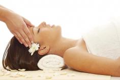 Enjoy the relaxing benefits of an Indian head massage at New Spa Zone NYC. Revitalize your mind and body with head and scalp massage in Long Island City.
