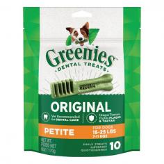 Greenies Dental Chews are new-age treats for dog’s oral health. It is formulated for dogs 7-11 kg. This dental product addresses the growing problem of obesity in canines. The scientifically proven formula benefits skin and coat health. The one-time chew prevents tartar build-up, reduces plaque build-up, stops mouth odour and helps maintain healthy gums.
