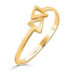 El anillo de oro blanco para mujer es la elección ideal para quienes buscan una joya que combine sofisticación y estilo contemporáneo. Su acabado brillante y diseño elegante lo hacen perfecto para cualquier ocasión, desde eventos formales hasta el uso diario. Este anillo aporta un toque de lujo discreto y se adapta perfectamente a cualquier conjunto, realzando la belleza de quien lo lleva.

https://orobriz.es/anillos-de-oro-mujer/