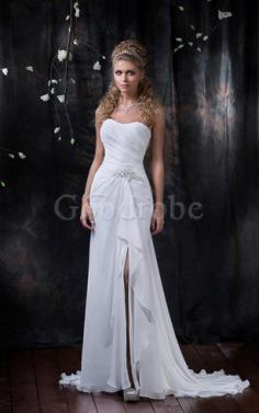 Robe de mariée facile chic avec fronce col en forme de cœur manche nulle