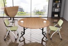 Scissor Round Tables