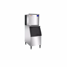 Labnic Cube Ice Maker, with a 200 kg insulated storage bin, uses a single compressor and air cooling to deliver 265 kg of ice daily. It operates at 220V/1P/60Hz, functions efficiently in temperatures ranging from 5°C to 40°C, and ensures optimal performance with water supply temperatures ranging from 5°C to 30°C.