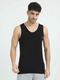 https://emperorsyathra.com/collections/mens-vest