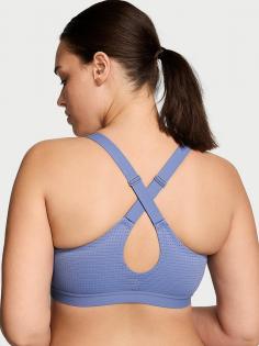 Shop for Lightweight Mesh Sports Bra at ₹6,499/- online from Victoria's Secret India.
Discover best deals & discount on wide range of trendy sports bra for women.