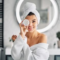 Discover a smooth skincare routine for beginners. Learn critical steps to start your journey to wholesome, sparkling skin these days.

Read More: https://tenaciousblog.com/begin-skincare-routine/
