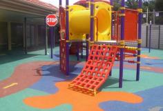 The installation of wet pour rubber surfacing is a two-part process. The first layer includes large granules installed to provide cushioning, and the second one involves colourful and smaller granules. The two layers are bound together using a polyurethane resin binder to provide a seamless rubber surface. Different types of rubber granules can be used to create a wet-pour rubber surface. The primary types of rubber used in Australia include EPDM, colour-coated SBR, and Rosehill TPV rubber granules.