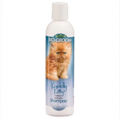 Bio groom kuddly kitten shampoo is developed especially for a kittens sensitive skin and delicate coat. This pure and natural soap-free shampoo cleanses thoroughly without stripping the natural protective oils from the skin and coat.